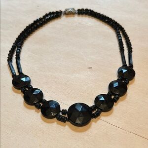 1920’s Vintage Black Glass Beaded Necklace